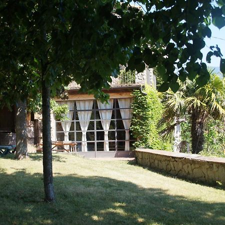 Gasthaus Mas Roquet Maçanet de Cabrenys Exterior foto